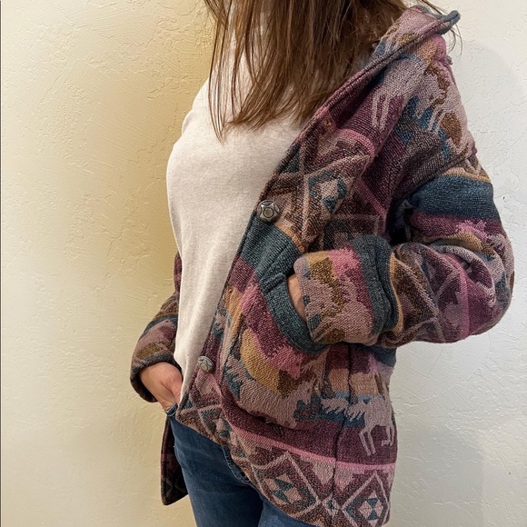 Katch Me West Horse Aztec Shacket Size Small - Picture 1 of 8